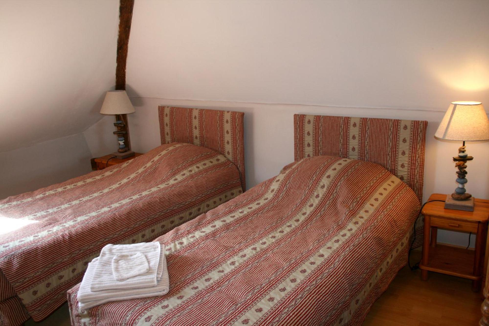 Chambres D'Hotes Du Jay La Guerche-sur-l'Aubois Экстерьер фото